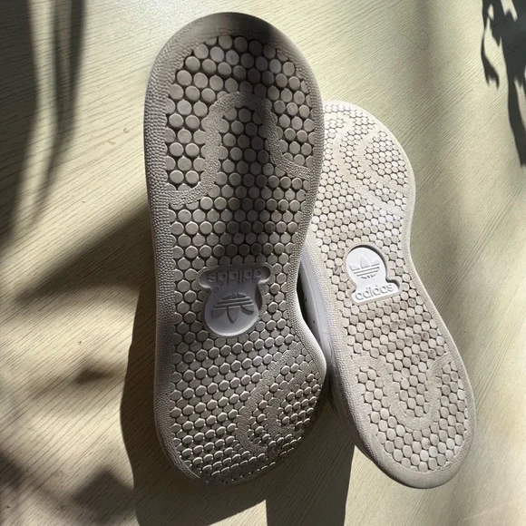 Adidas sneakers - Picture 5 of 6